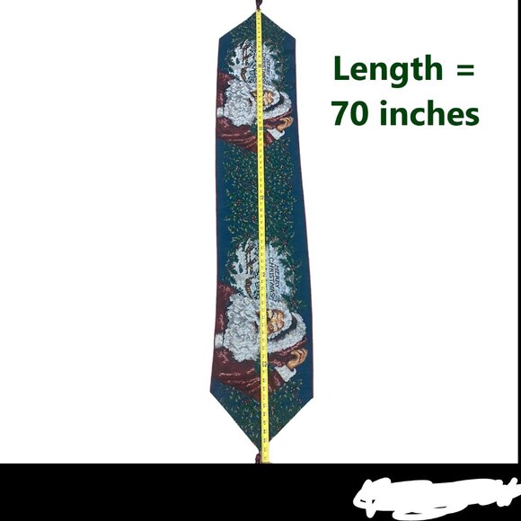 Santa Claus Merry Christmas Table Runner 70x13' - Picture 5 of 7